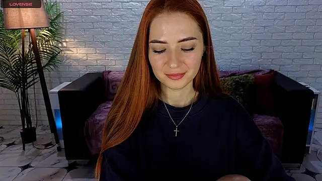 Adelyna Bird online show from 31, 1, 2025