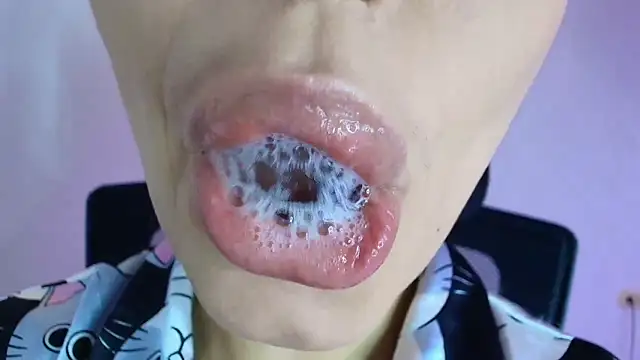 Snapshot of lisbet21x chatting on 3, 11, 2025 lisbet21x online show from 3, 11, 2025