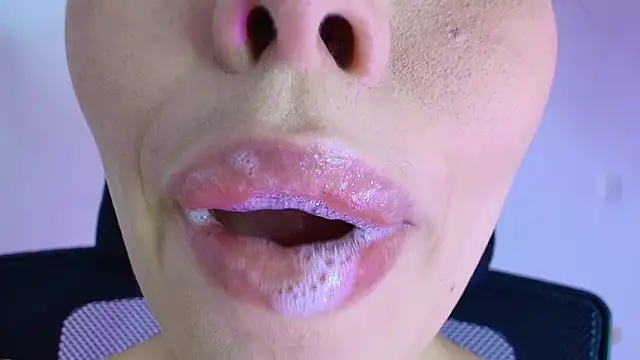 Snapshot of lisbet21x chatting on 15, 11, 2025 lisbet21x online show from 15, 11, 2025