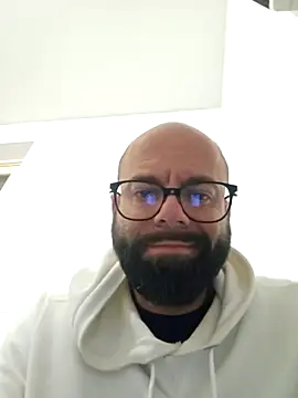 Snapshot of Dolceporco19 chatting on 21, 10, 2025 Dolceporco19 online show from 21, 10, 2025