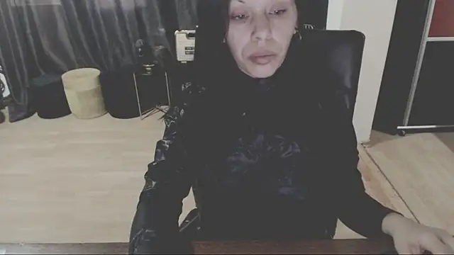 GoldenSasha online show from 23, 10, 2025