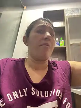 Snapshot of andreaisis2 chatting on 17, 1, 2025 andreaisis2 online show from 17, 1, 2025