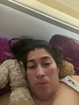 Snapshot of andreaisis2 chatting on 16, 2, 2025 andreaisis2 online show from 16, 2, 2025