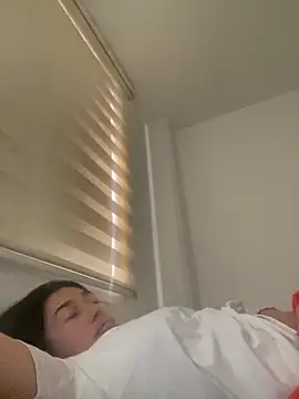 Snapshot of andreaisis2 chatting on 19, 3, 2025 andreaisis2 online show from 19, 3, 2025