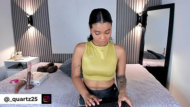 Zafiiraa online show from 21, 4, 2026