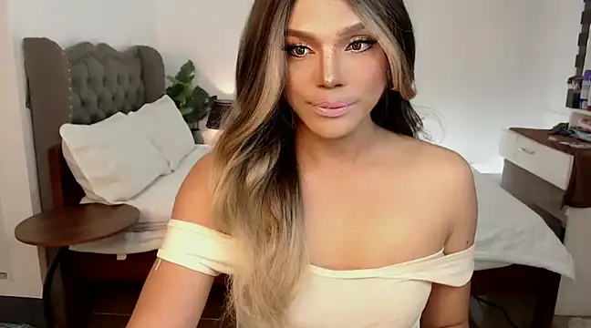 Snapshot of liaa_lurrecams chatting on 2, 1, 2025 liaa lurrecams online show from 2, 1, 2025