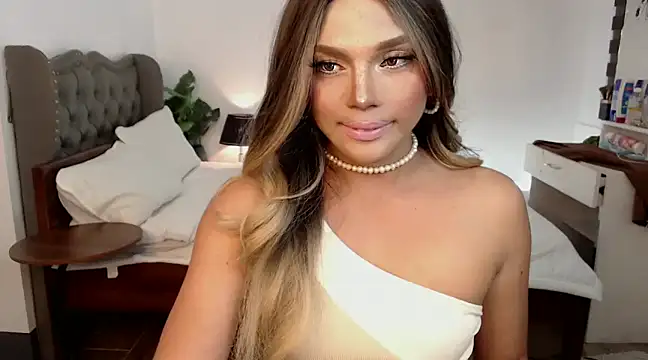 Snapshot of liaa_lurrecams chatting on 3, 1, 2025 liaa lurrecams online show from 3, 1, 2025