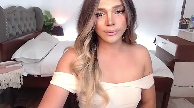 Snapshot of liaa_lurrecams chatting on 20, 2, 2025 liaa lurrecams online show from 20, 2, 2025