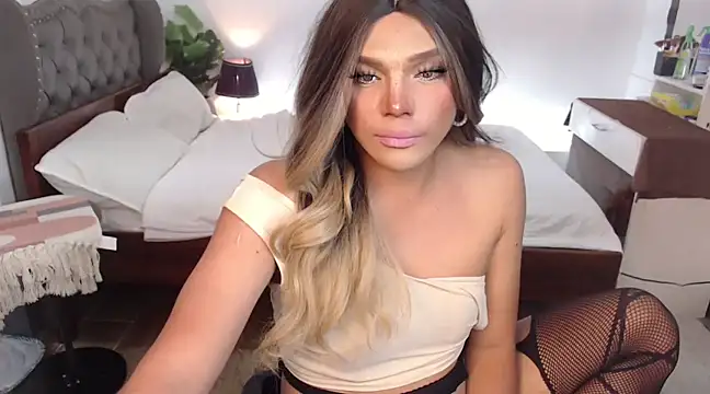 Snapshot of liaa_lurrecams chatting on 23, 2, 2025 liaa lurrecams online show from 23, 2, 2025