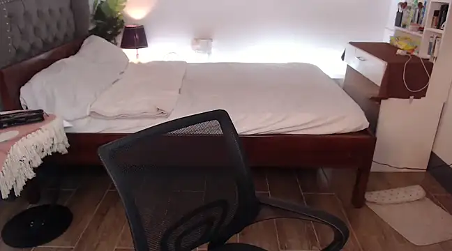 Snapshot of liaa_lurrecams chatting on 21, 3, 2025 liaa lurrecams online show from 21, 3, 2025