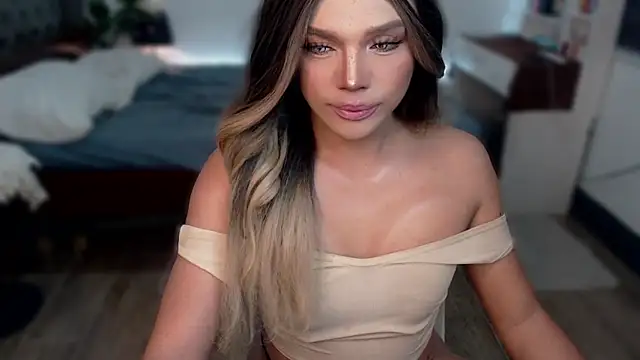 Snapshot of liaa_lurrecams chatting on 19, 11, 2025 liaa lurrecams online show from 19, 11, 2025