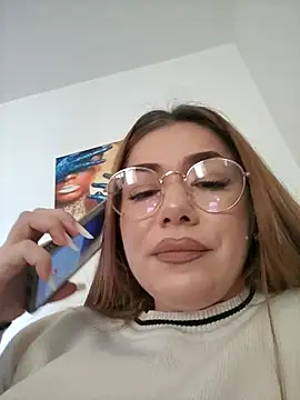 Ella sweety online show from 10, 2, 2026