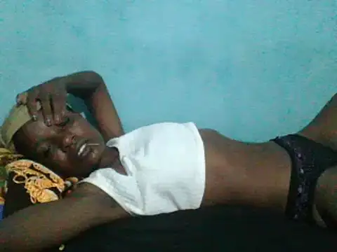 sweetchic  online show from 10, 3, 2025