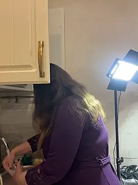 DienkaGreen online show from 22, 2, 2026