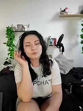 Moxxxie online show from 22, 3, 2025