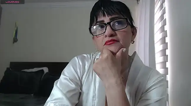 ISABEEL SOFIA01 online show from 2, 2, 2025