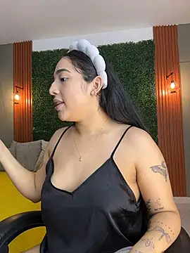 Snapshot of Amandanauty chatting on 16, 12, 2025 Amandanauty online show from 16, 12, 2025