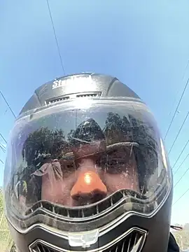 Snapshot of Bareilly_Boy1 chatting on 8, 2, 2025 Bareilly Boy1 online show from 8, 2, 2025