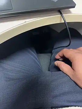 Snapshot of Bareilly_Boy1 chatting on 17, 12, 2025 Bareilly Boy1 online show from 17, 12, 2025