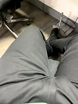 Snapshot of Bareilly_Boy1 chatting on 18, 12, 2025 Bareilly Boy1 online show from 18, 12, 2025