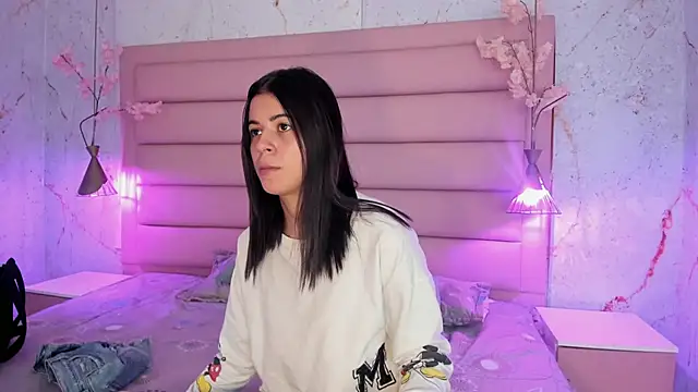 IvySanders1 online show from 5, 11, 2025