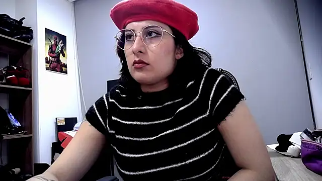 Snapshot of Scarlett_Sen chatting on 25, 4, 2026 Scarlett Sen online show from 25, 4, 2026