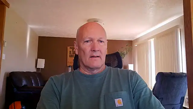 Snapshot of BasicAnt chatting on 28, 6, 2026 BasicAnt online show from 28, 6, 2026