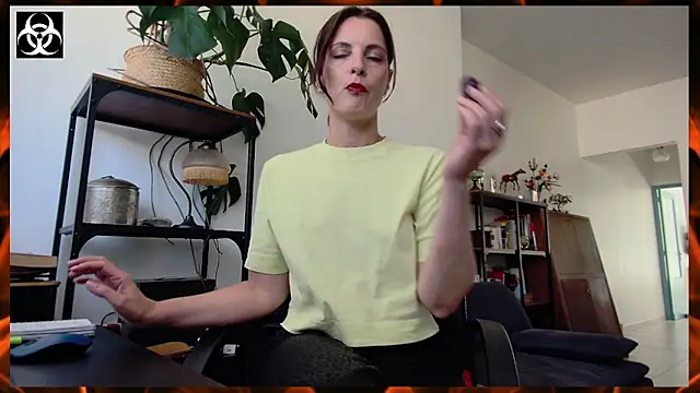 Snapshot of LanaCorona chatting on 19, 9, 2025 LanaCorona online show from 19, 9, 2025