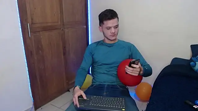 Snapshot of ramseesh chatting on 29, 9, 2025 ramseesh online show from 29, 9, 2025