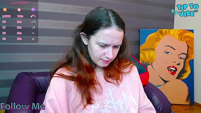 iris nikhols online show from 6, 10, 2025