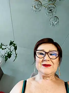 Snapshot of Fire_Night chatting on 9, 9, 2025 Fire Night online show from 9, 9, 2025