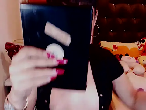 Snapshot of UnMarriedwifeTSX chatting on 20, 3, 2025 UnMarriedwifeTSX online show from 20, 3, 2025