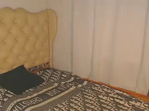 sweet prettygirl online show from 14, 12, 2025