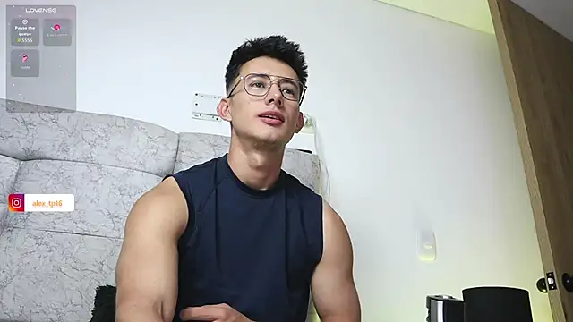 Snapshot of _Alexxx chatting on 13, 12, 2025 Alexxx online show from 13, 12, 2025