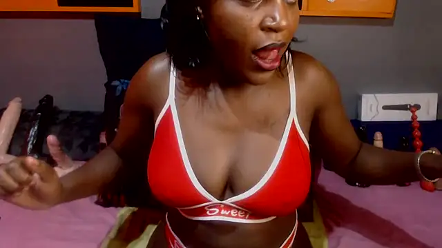 Snapshot of DarkNSpicy4U chatting on 14, 2, 2025 DarkNSpicy4U online show from 14, 2, 2025