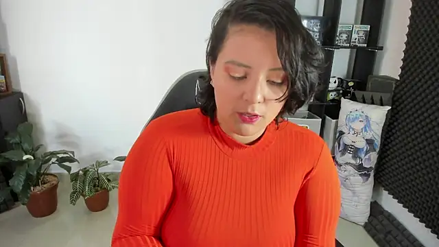 aika-dreams online show from 9, 1, 2025