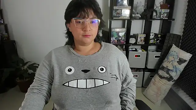 aika-dreams online show from 24, 1, 2025