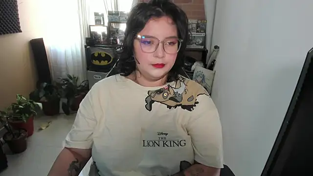 aika-dreams online show from 16, 9, 2025