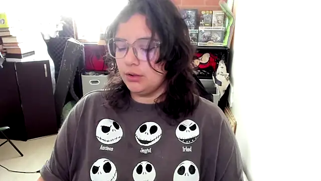 aika-dreams online show from 12, 10, 2025