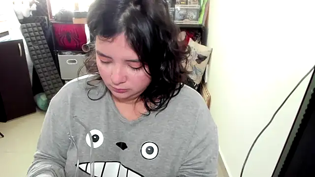 aika-dreams online show from 16, 10, 2025