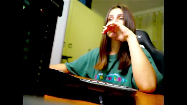 GodlyTheia online show from 17, 4, 2026