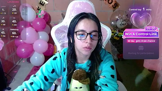 Maggie Fox3 online show from 3, 6, 2026