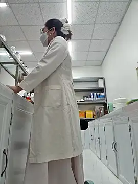 Snapshot of HinaLovely chatting on 3, 2, 2026 HinaLovely online show from 3, 2, 2026