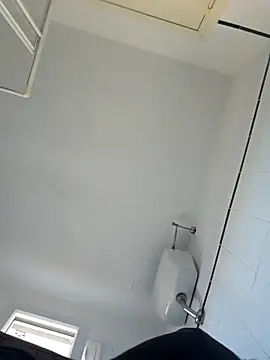 Snapshot of enricso chatting on 26, 10, 2025 enricso online show from 26, 10, 2025