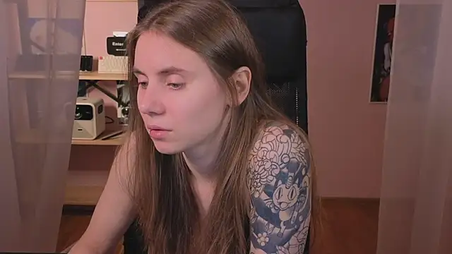 Snapshot of _AnnaStark_ chatting on 4, 10, 2025  AnnaStark  online show from 4, 10, 2025