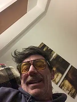 maxximere online show from 15, 1, 2026