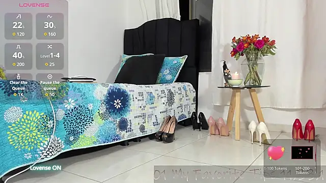 Snapshot of emely_garcia chatting on 22, 7, 2026 emely garcia online show from 22, 7, 2026