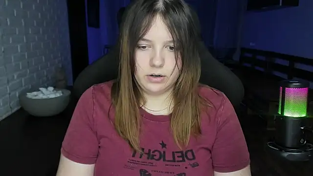 Snapshot of XNirvanaX chatting on 15, 12, 2024 XNirvanaX online show from 15, 12, 2024