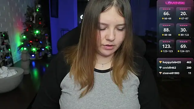 Snapshot of XNirvanaX chatting on 31, 12, 2024 XNirvanaX online show from 31, 12, 2024