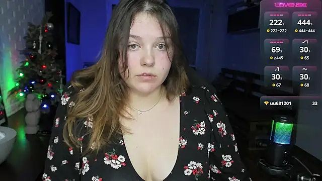 Snapshot of XNirvanaX chatting on 8, 1, 2025 XNirvanaX online show from 8, 1, 2025